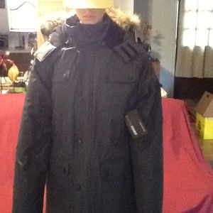 Heavy Coat for winter Swiss Tech